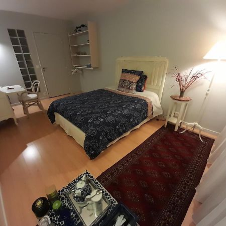 Homestay Rooms Paris Porte De Versailles Eksteriør billede