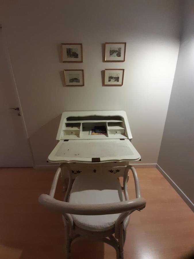 Homestay Rooms Paris Porte De Versailles Værelse billede